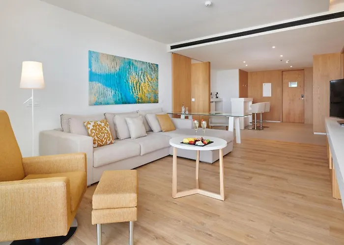 Готель Hipotels Palace&spa (adults Only)