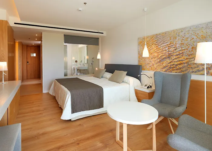 Готель Hipotels Palace&spa (adults Only) 5*